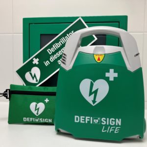 AED Set mit Wandschrank
