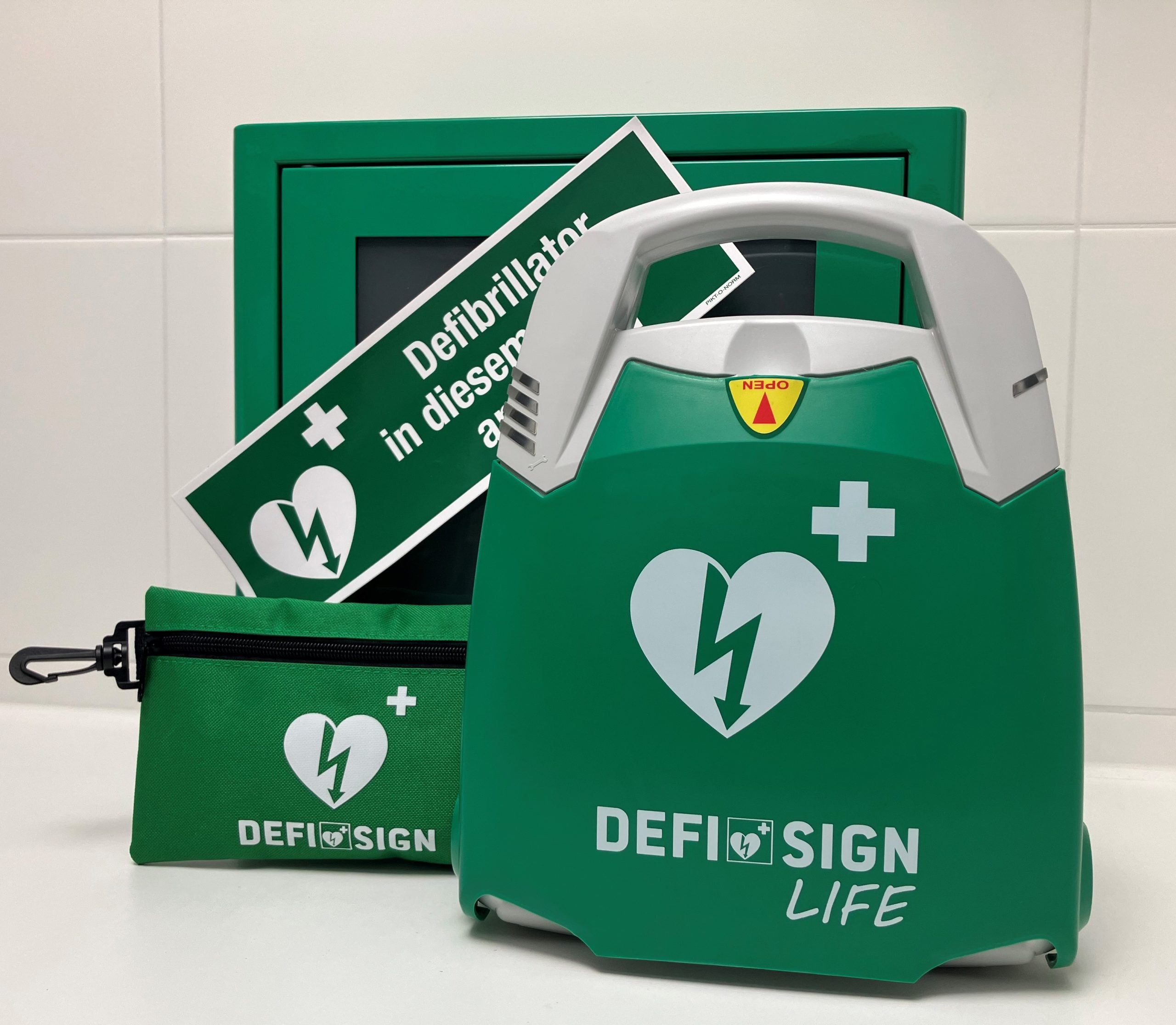 Aktionspaket Defibrillator DefiSign Life Vollautomat mit Wandschrank -  MediDidakt